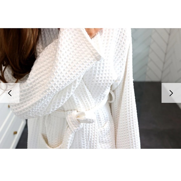 Maker’s Clean WAFFLE WEAVE BATHROBE Unisex Brand new size L/XL luxury Spa - Picture 4 of 4